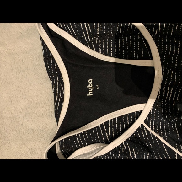 Hyba Racerback Yoga Tank Black & White Size Large - Picture 8 of 10